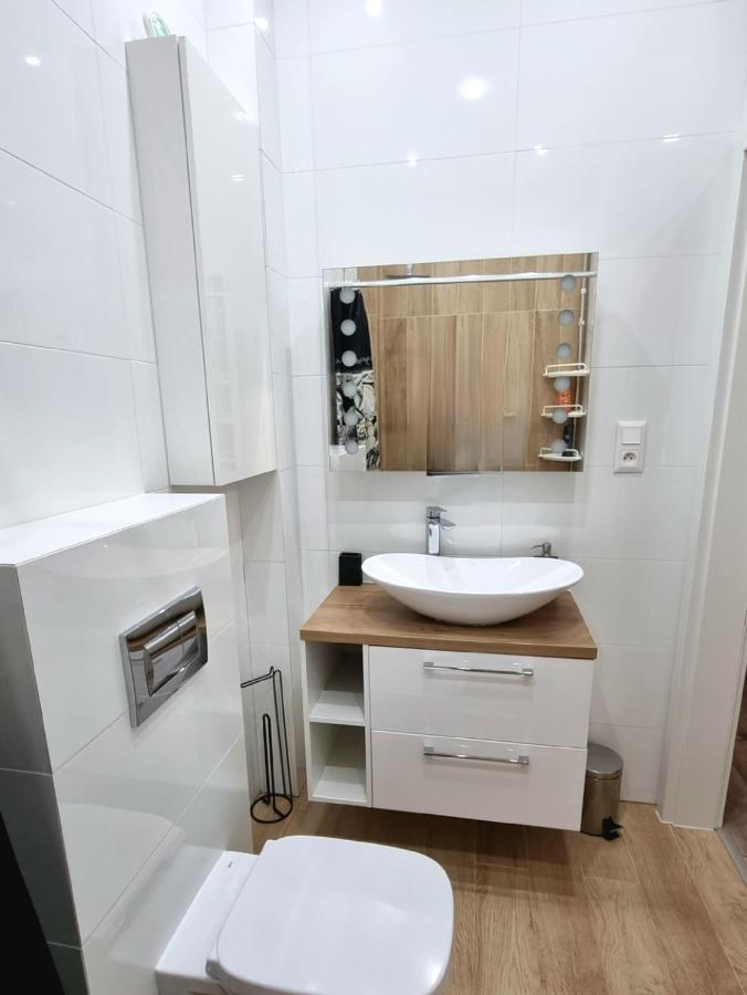 Apartamenty Aslux - Noclegi Energylandia Zator Eksteriør bilde